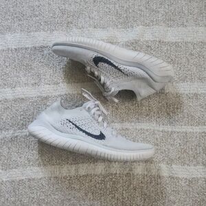 Nike White and Black Women's Sneakers